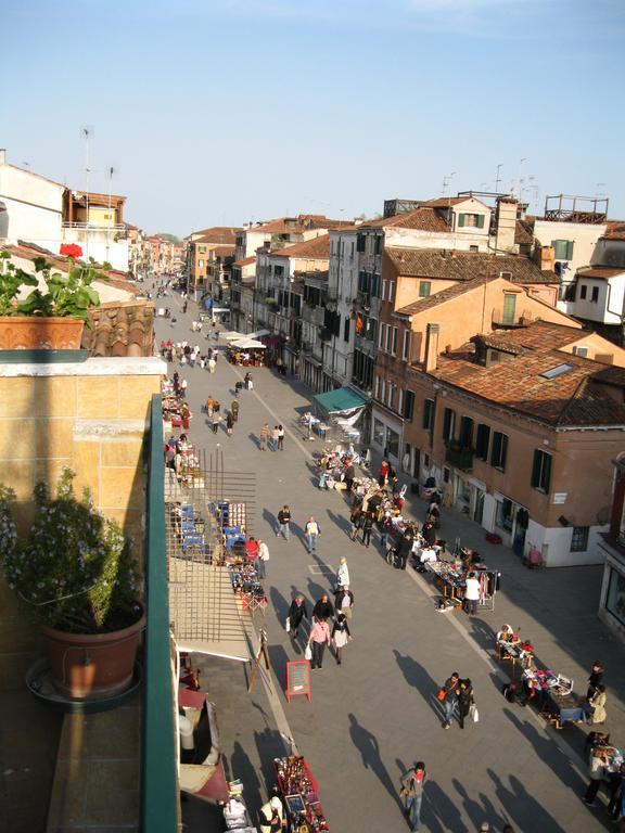 Ca' Delfina Holiday Home Venice Phòng bức ảnh