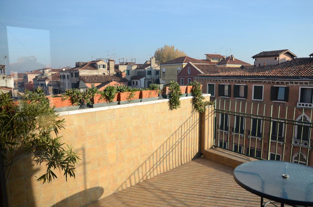 Ca' Delfina Holiday Home Venice Ngoại thất bức ảnh
