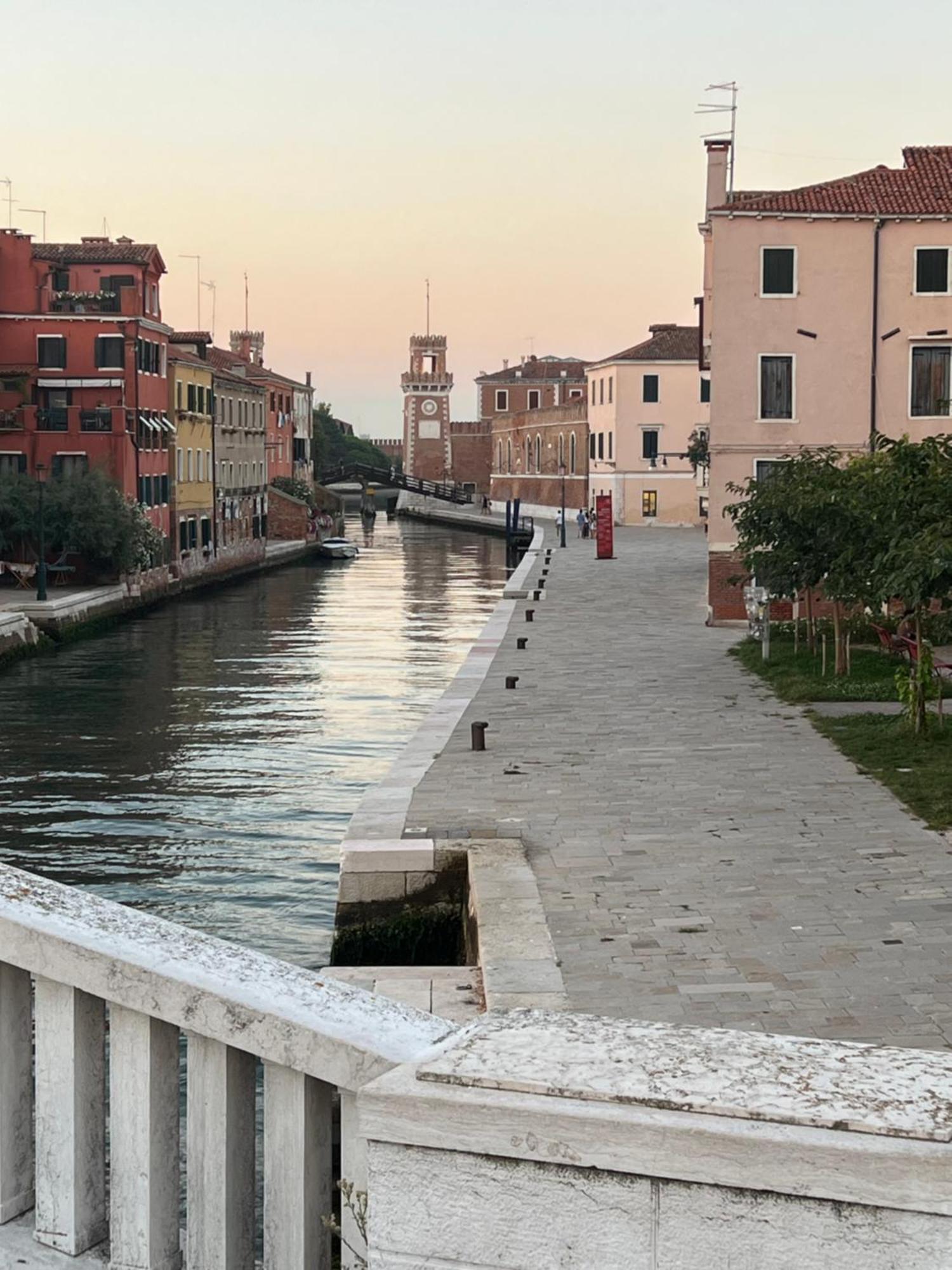 Ca' Delfina Holiday Home Venice Ngoại thất bức ảnh