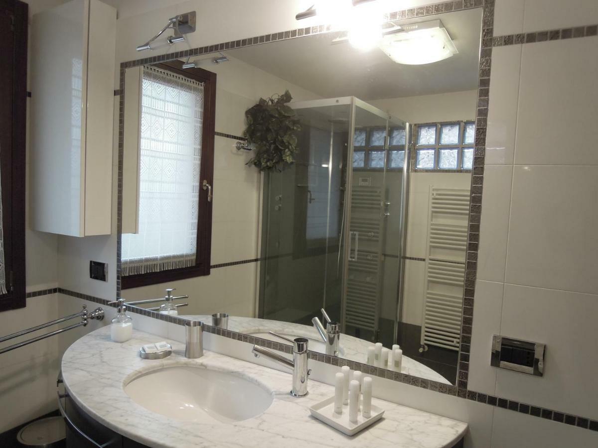Ca' Delfina Holiday Home Venice Ngoại thất bức ảnh